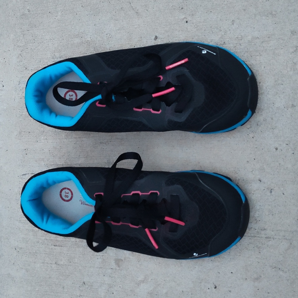 Like New! Shimano Click'r Black Red & Blue Lace-Up Bicycle Shoes. Women's Sz 38.